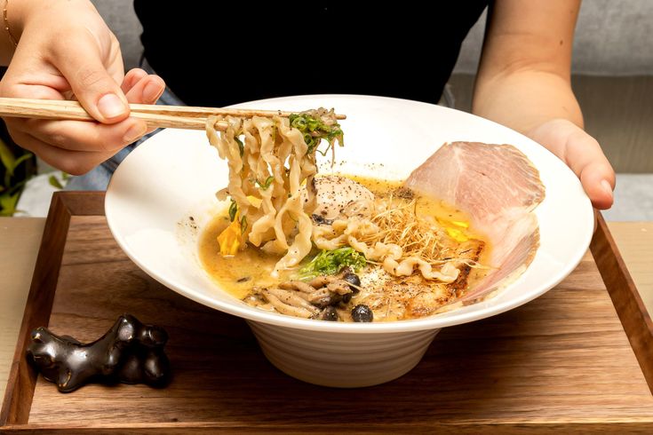 ramen seminyak