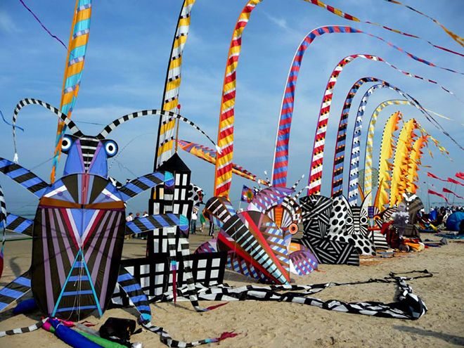 kites in bali