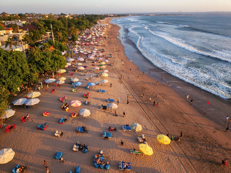 Pantai Seminyak Bali
